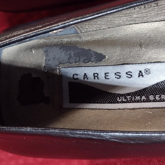 Women’s Caressa 2.5 inch Black Pumps – Size 7N - Picture 10 of 11